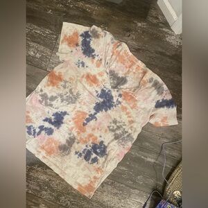 PINK Tie-Dye V-Neck T-Shirt